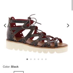 Bed Stu. Brand new size 10